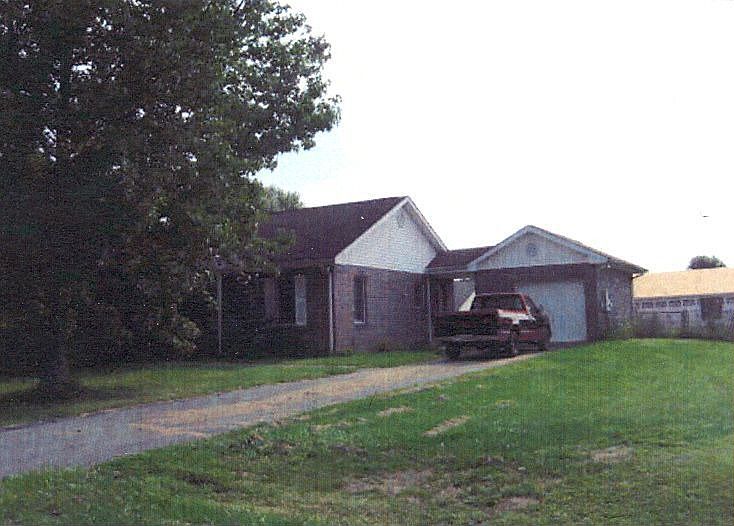 1st image of 566 Ann Dr