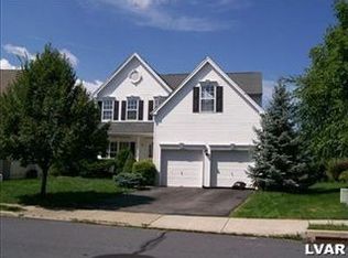 220 Susquehanna Trl, Allentown, PA 18104