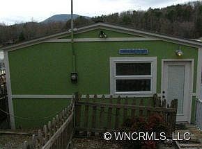2nd image of 1244 1/2 Lakeshore Dr