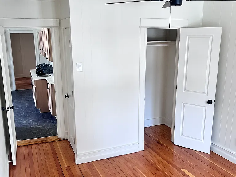 40 N Clover St #3 — Photo 2