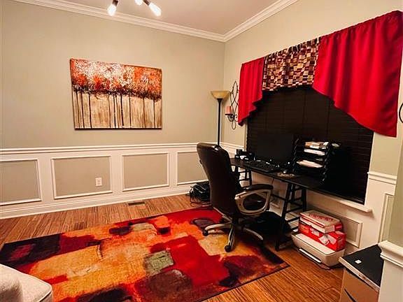 5th image of 612 Napa Valley Ct