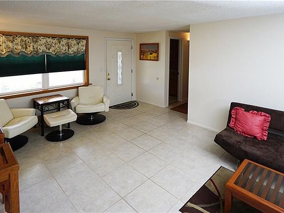 4th image of 5590 55th St N