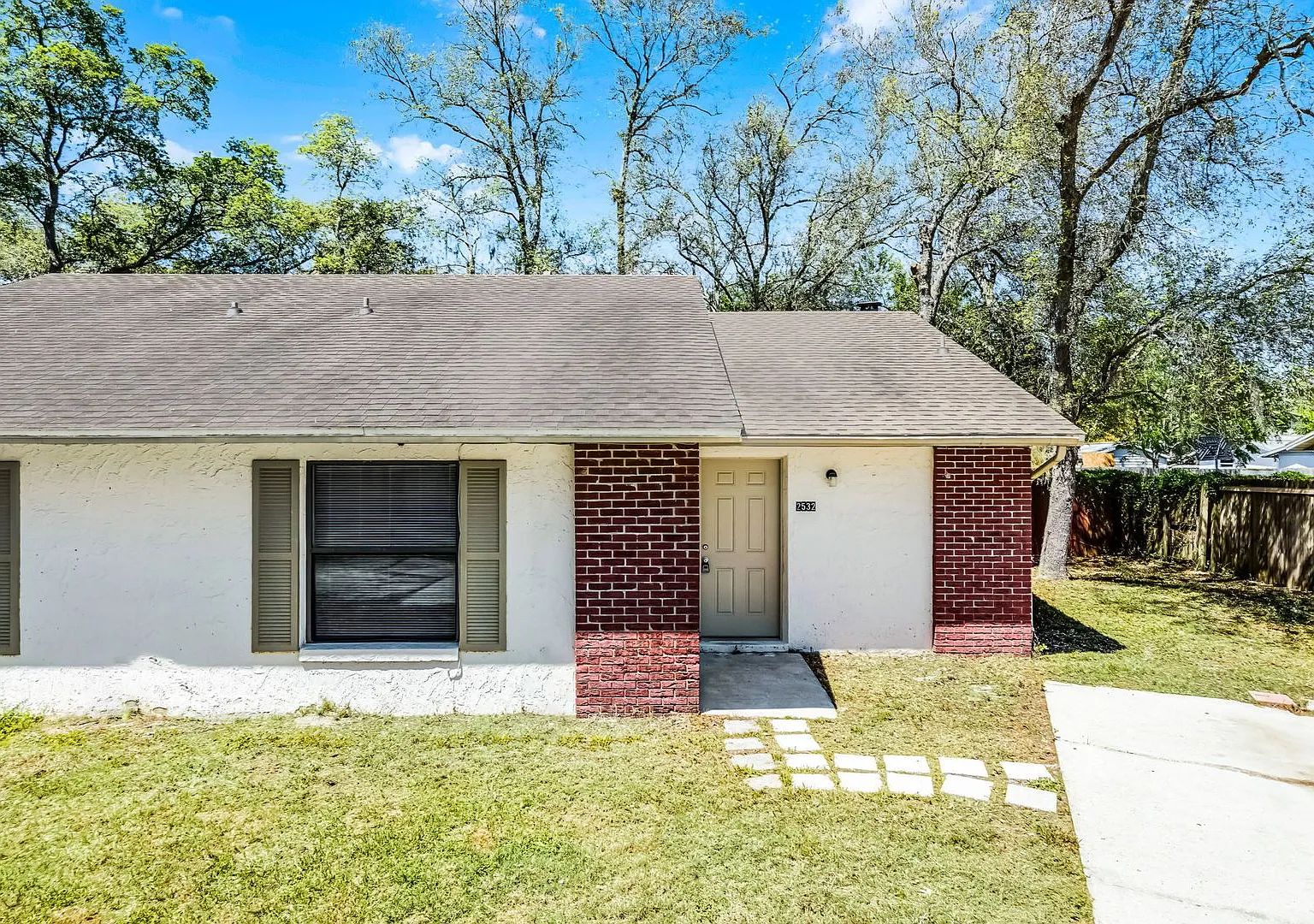 2 BR / 2 BA Villa In Winter Park — Photo 1