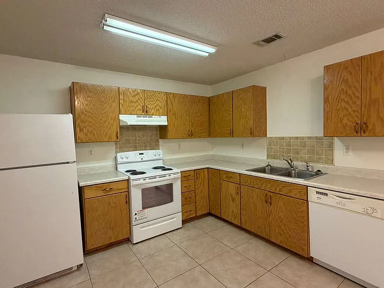 5326 Vernon Taylor Rd — Photo 9