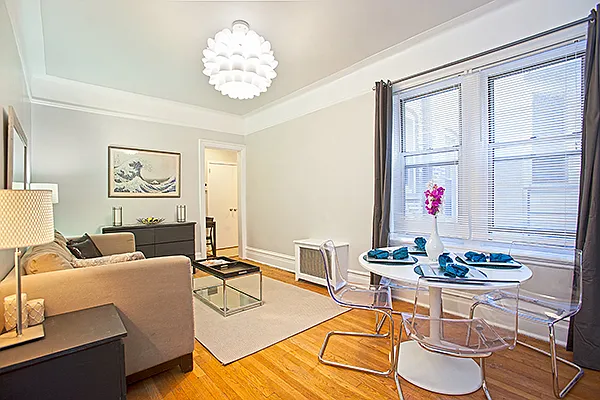 Sold by Amelia Irizarry Voorsanger, LREB | media 14