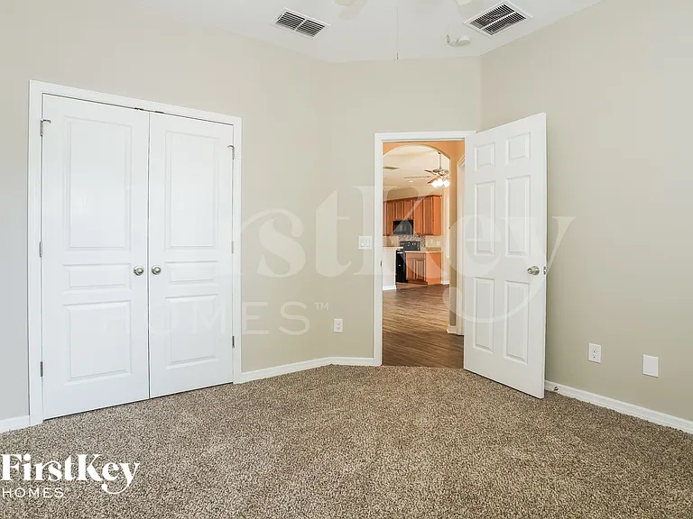 3086 Pointe Place Ave — Photo 8