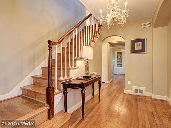 3rd image of 5206 Dorset Ave