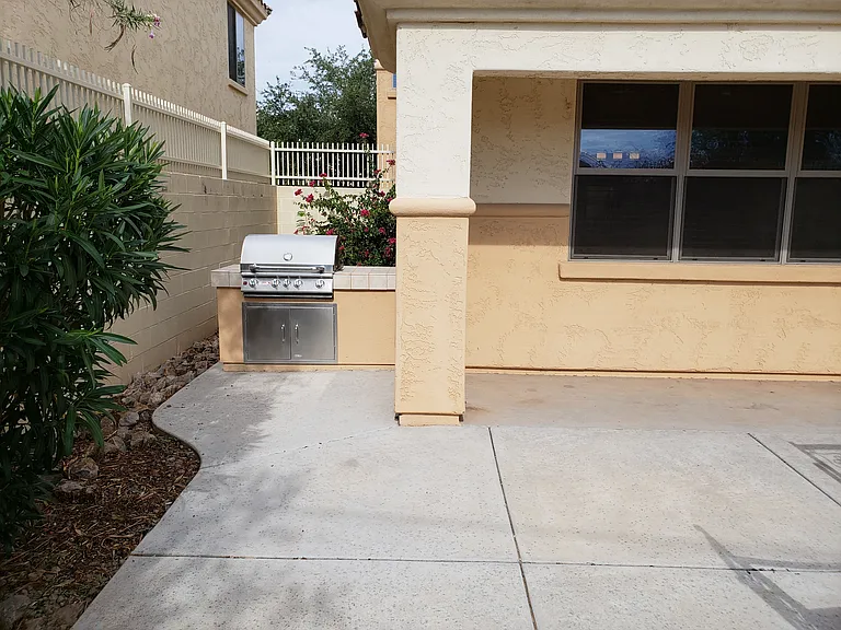 1415 S Newberry Ln — Photo 31
