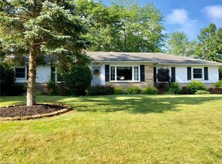 224 Harmon Rd, Aurora, OH 44202