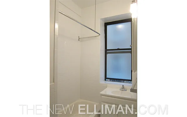 Rented by Douglas Elliman | media 22