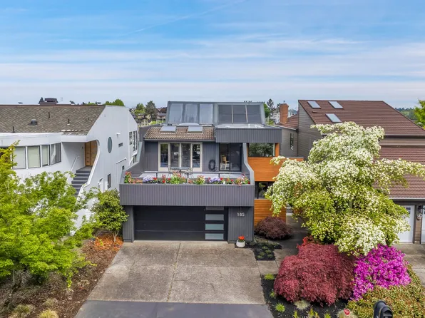 185 N Lotus Beach Dr, Portland, OR 97217