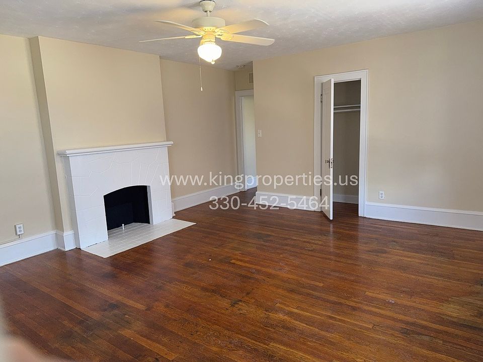 1st image of 1749 Market Ave N APT 4