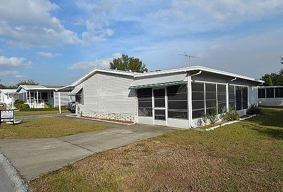2nd image of 514 Camellia Dr