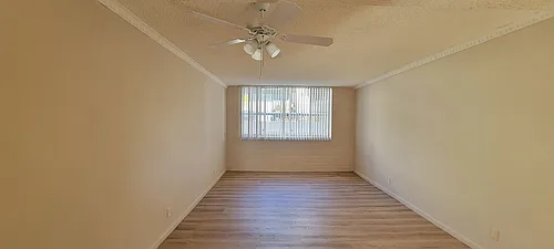 503 S La Fayette Park Pl Photo 1