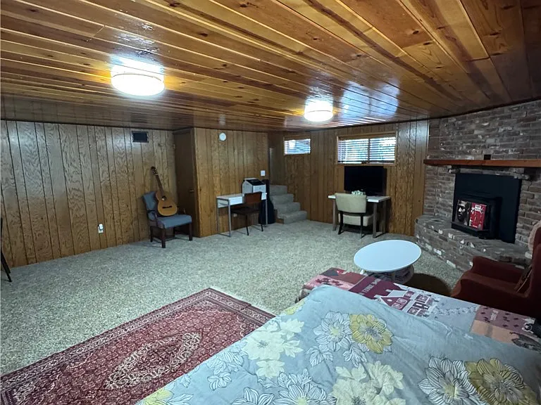 23949 Scenic Dr — Photo 16