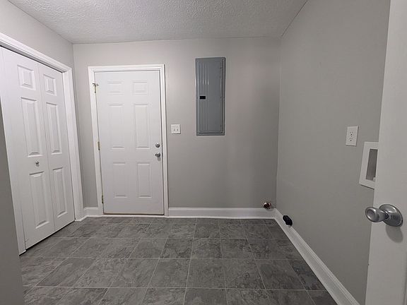 5th image of 3818 Big Run Rd