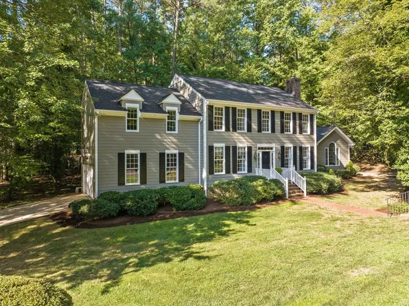 112 Old Forest Creek Dr, Chapel Hill, NC 27514