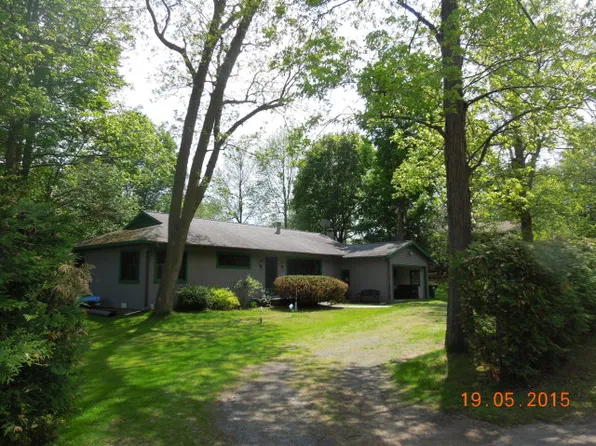 90 Algonquin Park, Plattsburgh, NY 12901