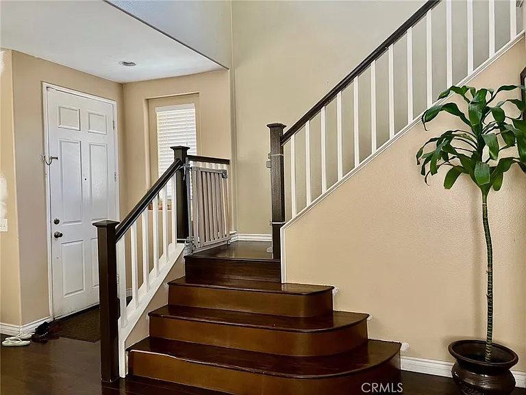 142 Jessica Ln — Photo 5