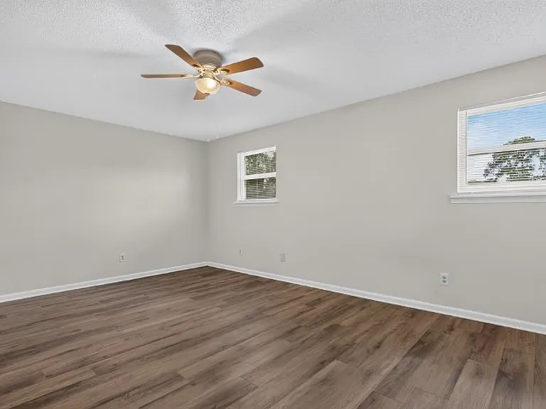4427 Millstone Ct — Photo 24