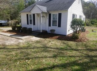 1728 Sharpe Rd, Burlington, NC 27217