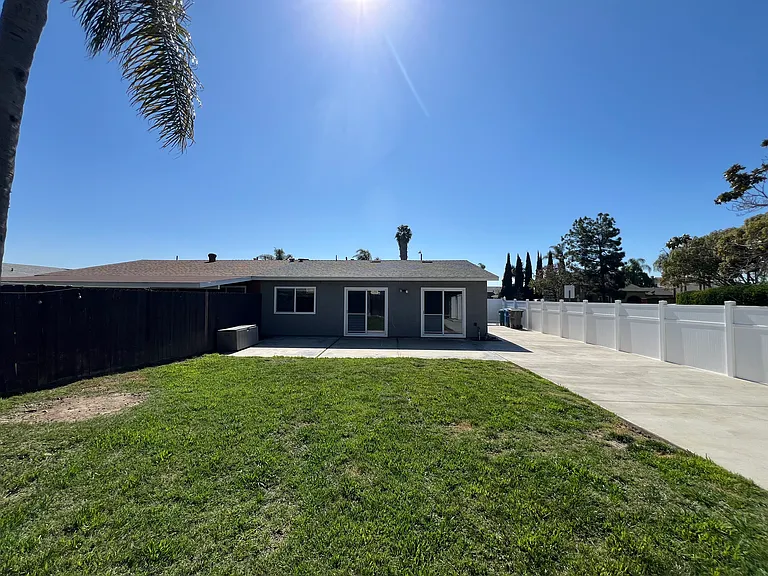 4602 Calle Del Palo — Photo 22