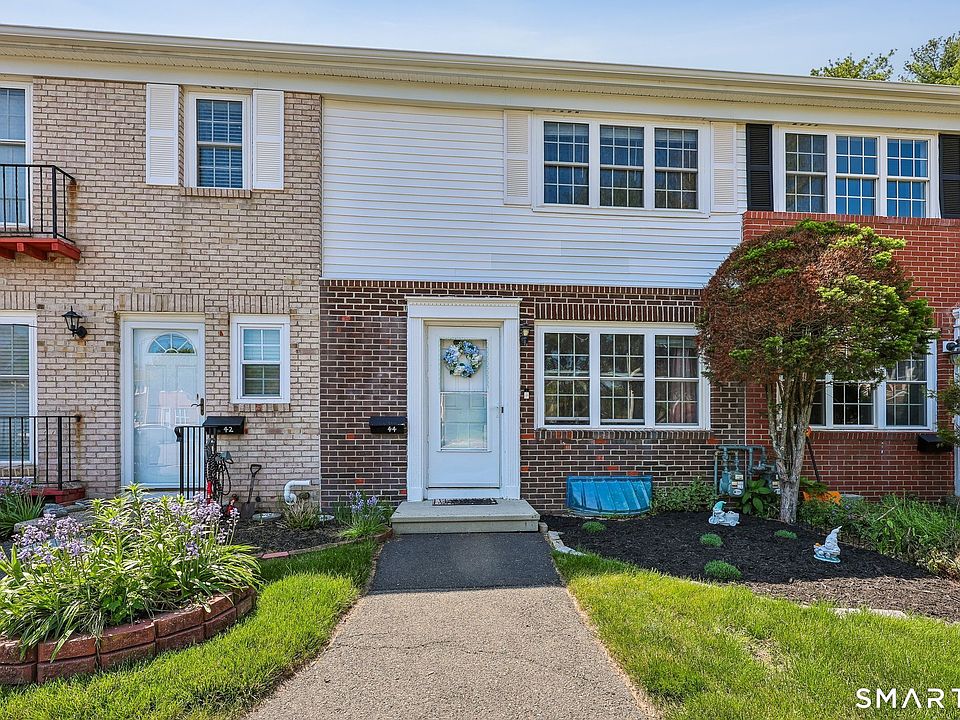 1st image of 44 Salem Walk #44