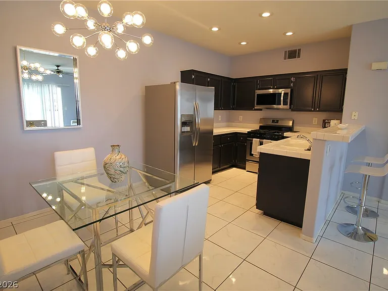 2201 Ramsgate Dr #416 — Photo 9