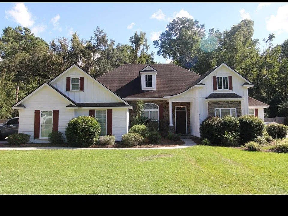 4726 San Saba Dr