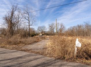 722 Willow Ln, Bonanza, AR 72916