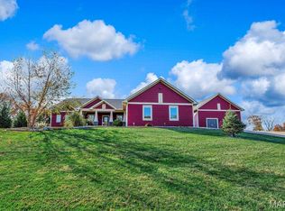 936 Emge Rd, O'Fallon, MO 63366