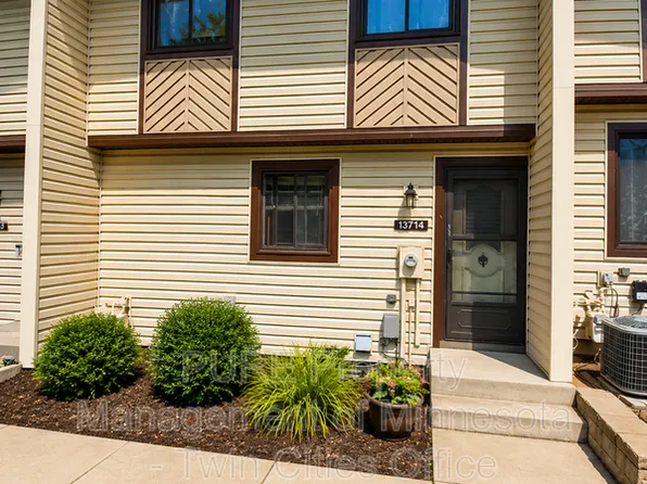 13714 Heather Hills Dr, Burnsville, MN 55337