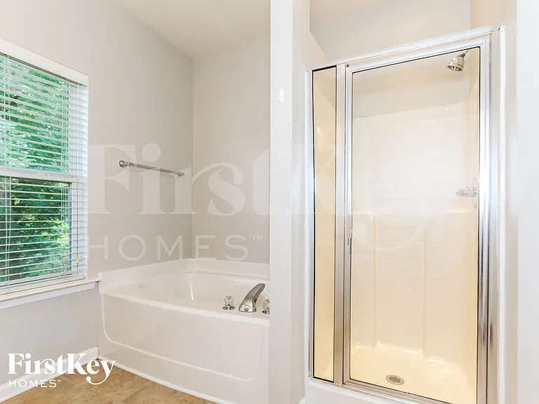 4737 Rosser Loop Dr — Photo 13