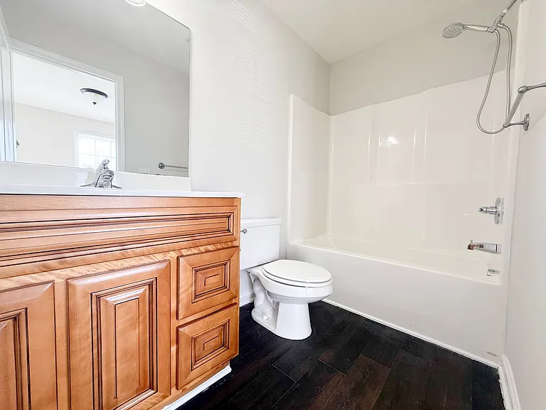 150 Alcorn St — Photo 18