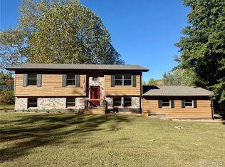 1927 Owens Ave, Hannibal, MO 63401