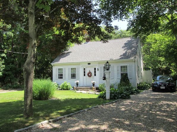 100 Davisville Rd