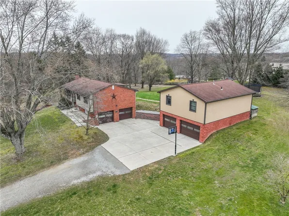 346 Hemlock Rd, Trafford, PA 15085