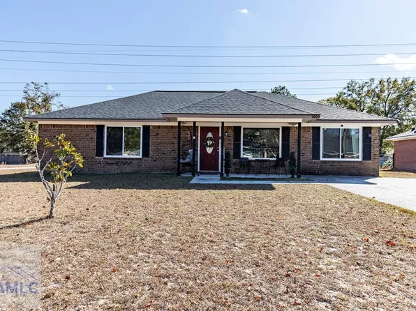2600 Page Ln, Hinesville, GA 31313