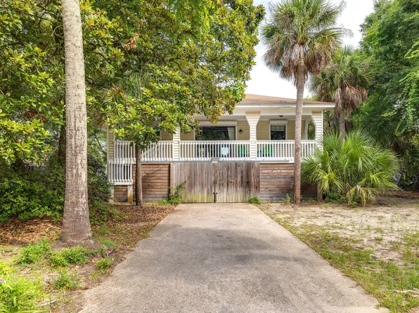 220 E Huron Ave, Folly Beach, SC 29439