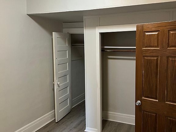 5th image of 1223 W Walker St #1223