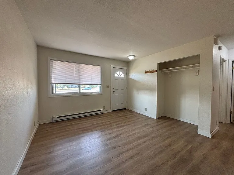 98 Jackrabbit Ln — Photo 2