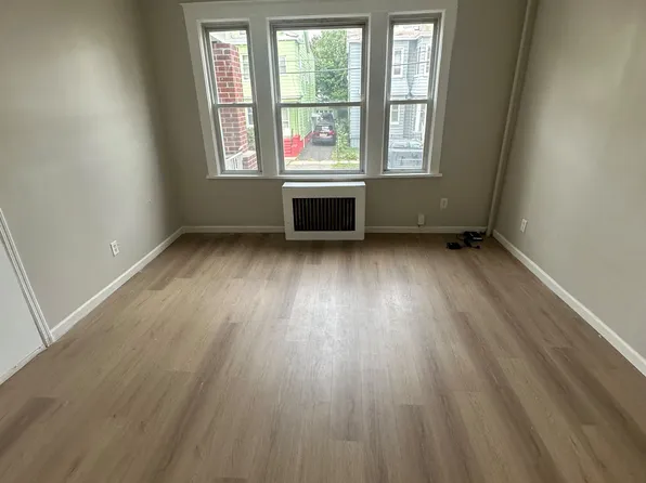 98 Grace St, Irvington, NJ
