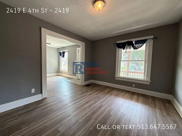 2419 E 4th St #2419 — Photo 5