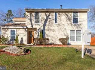 6218 Centaurus Ct, Burke, VA 22015