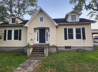 210 E Saint Louis St, West Frankfort, IL 62896