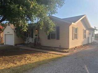 3413 Kingston Rd, Ponca City, OK 74604