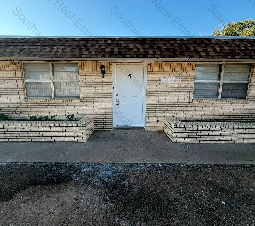 1000 Fairmont Ct.