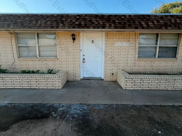 1000 Fairmont Ct., 1000 Fairmont Ct APT 5, Clovis, NM 88101