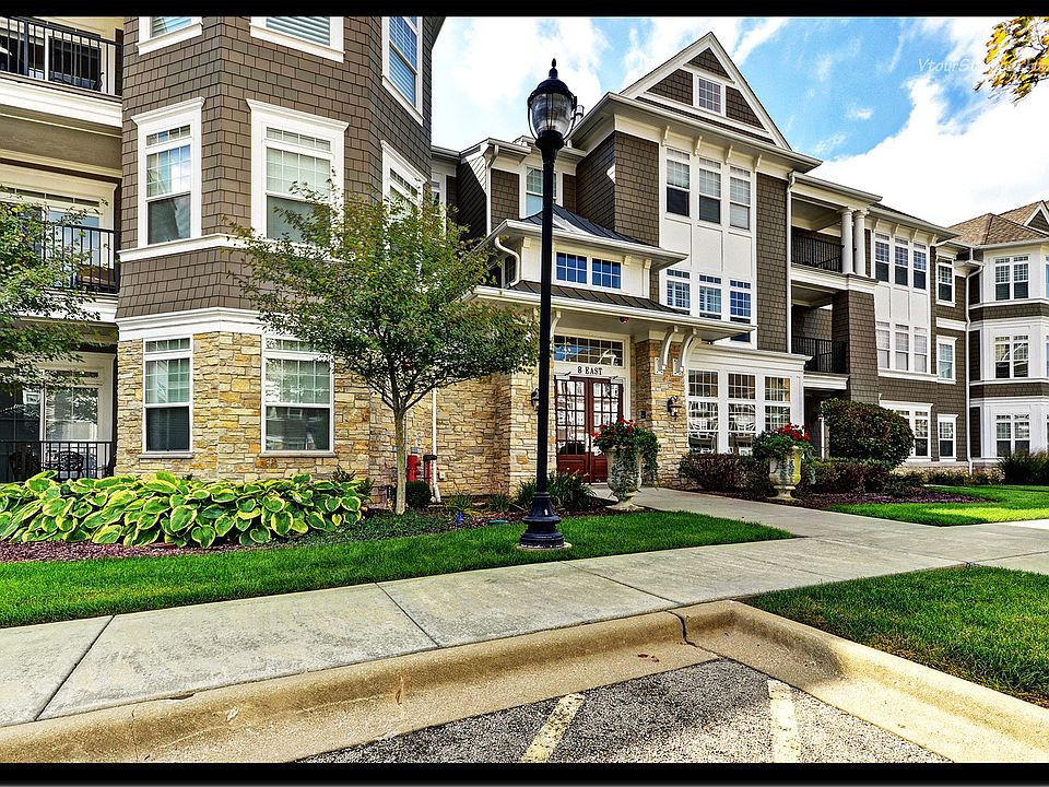 1st image of 8 E Kennedy Ln Unit 107