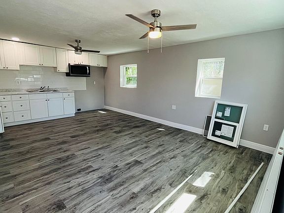 5th image of 145 3rd St #147.5